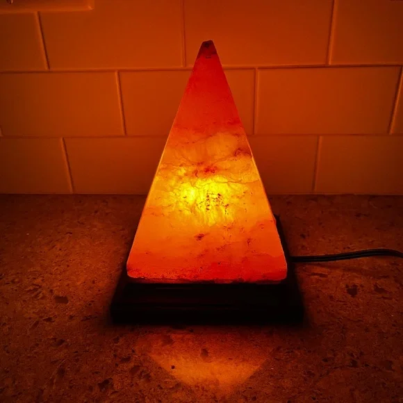 Pyramid Himalayan Salt Lamp - Picture 8 of 16